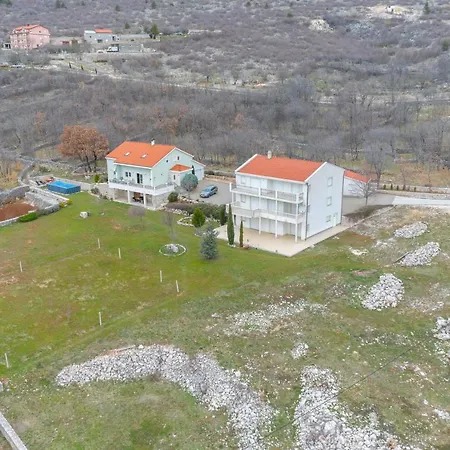 Celinka, - Makarska *
